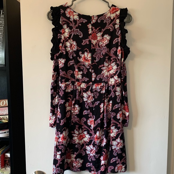 Club Monaco long sleeve floral dress - Picture 2 of 2